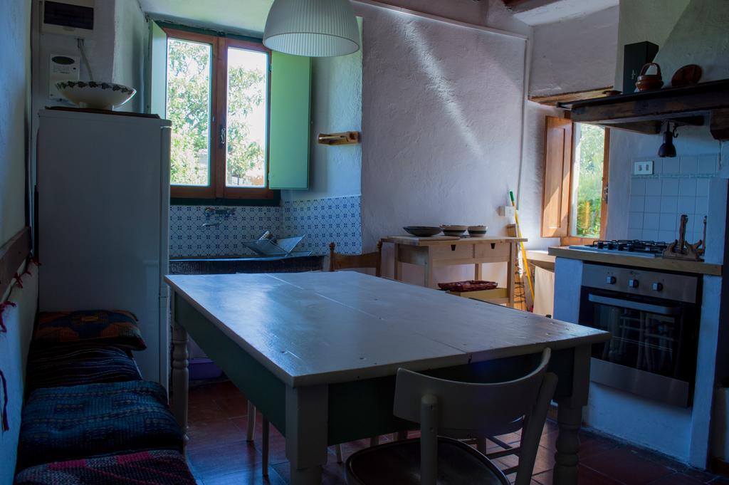 בארברינו די ואל ד'אלסה Agriturismo Montecorboli מראה חיצוני תמונה