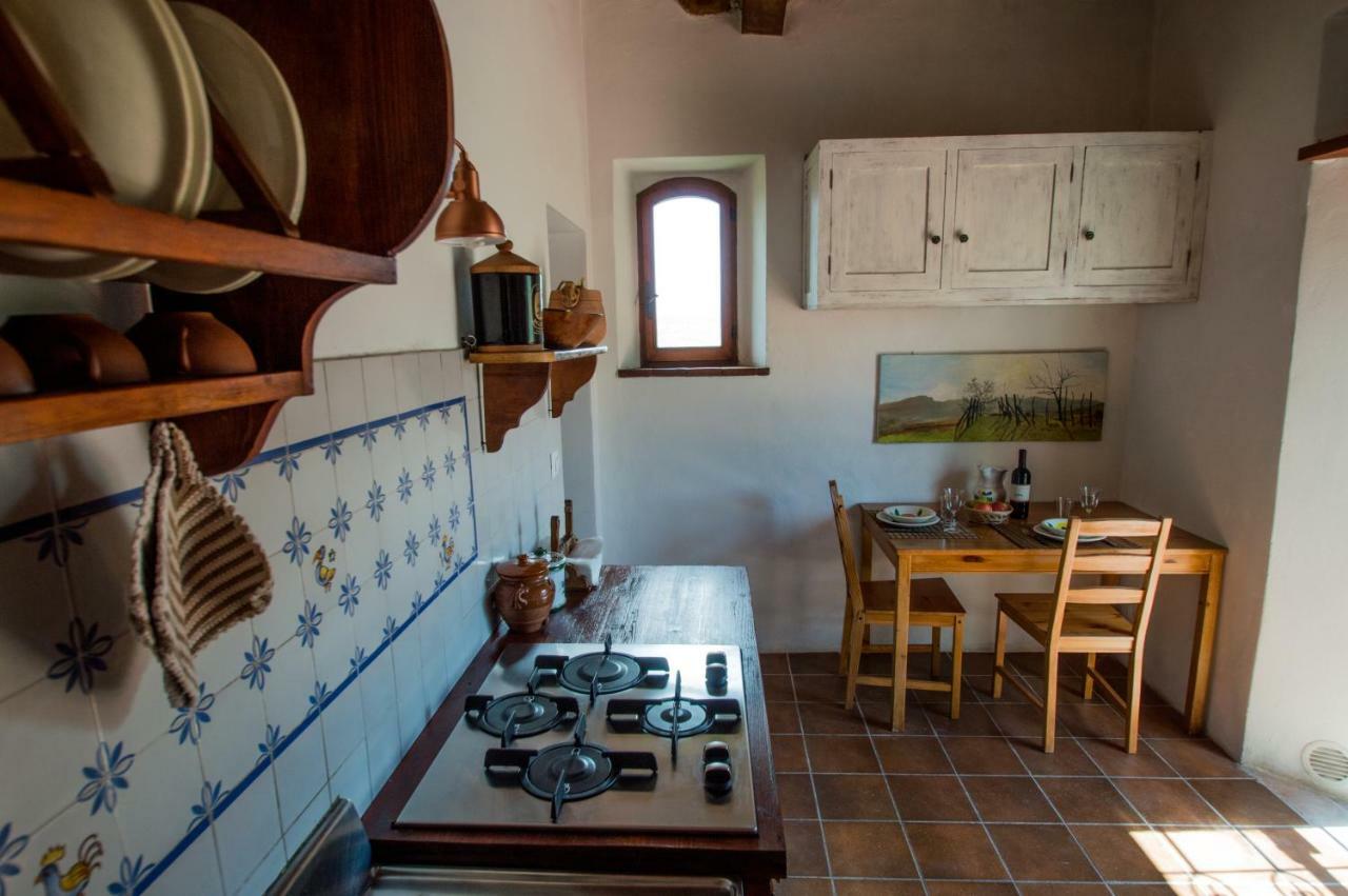 בארברינו די ואל ד'אלסה Agriturismo Montecorboli מראה חיצוני תמונה